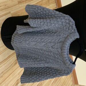 Banana Republic Women's Gray Cable Knit Sweater